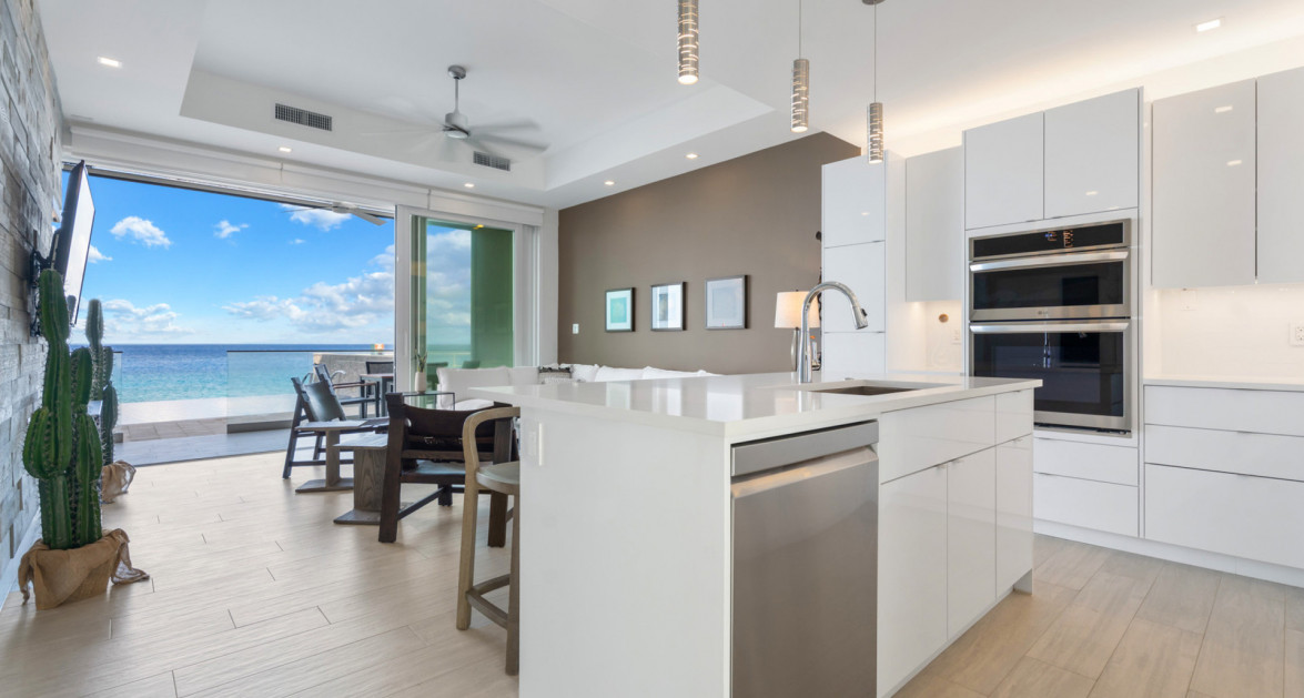 Lighthouse Point Residences #103 - Image 2