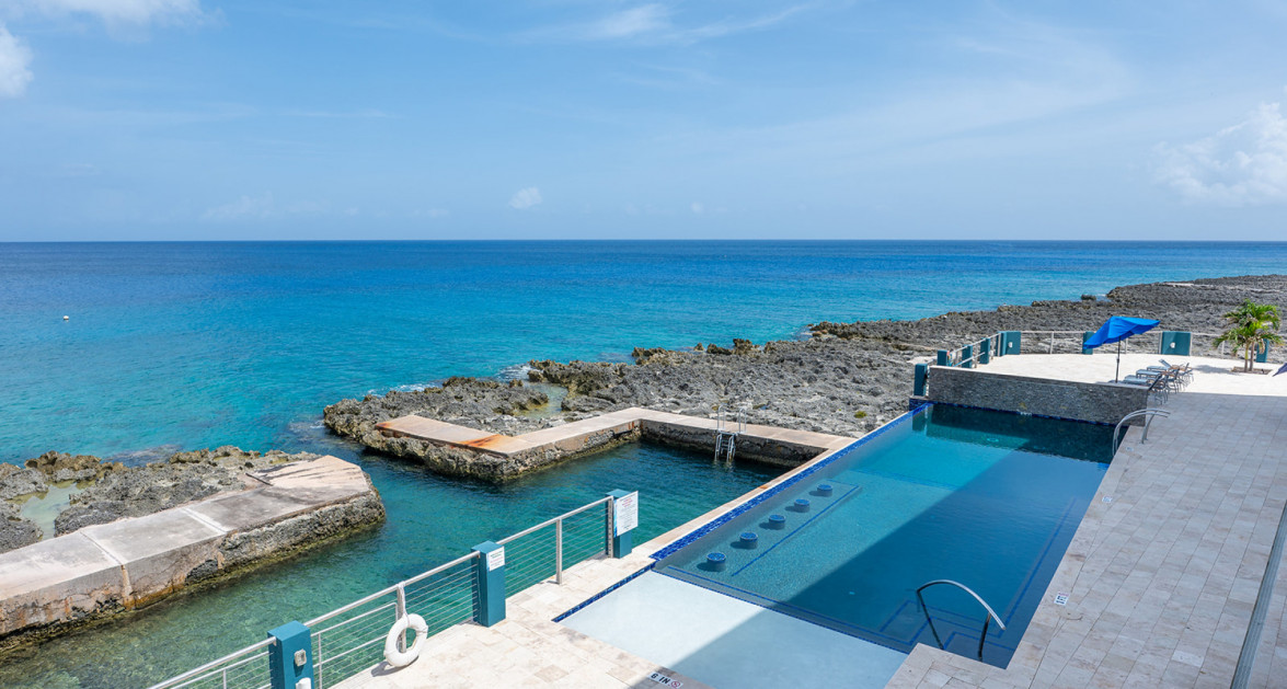 Lighthouse Point Residences - Prime Corner Unit - Image 12