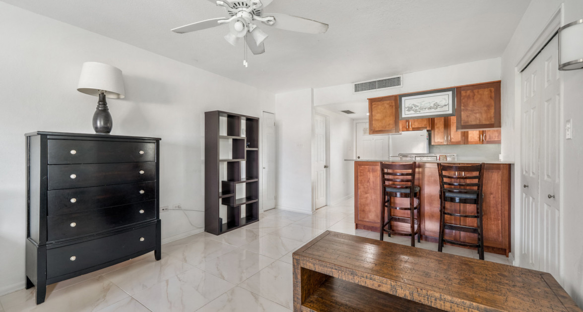 Lime Tree Bay #38 - Image 9