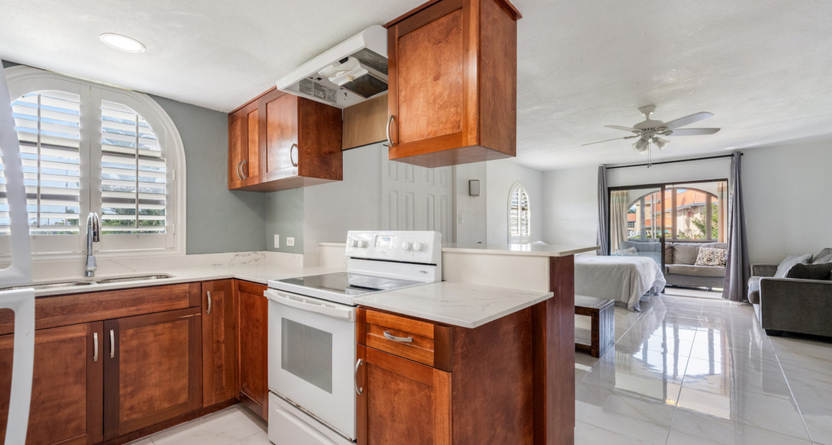 Lime Tree Bay #38 - Image 1