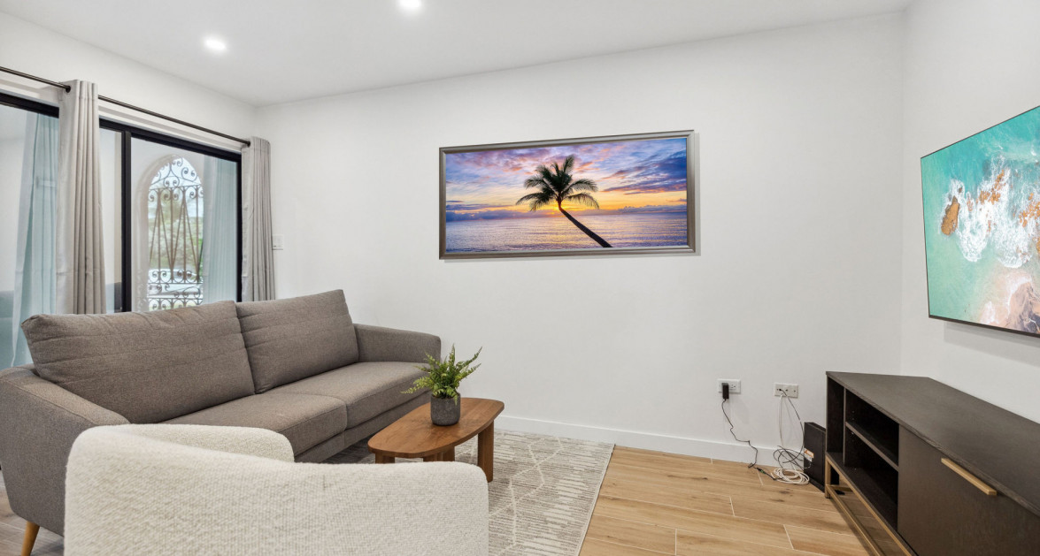 Lime Tree Bay #55 - Image 2