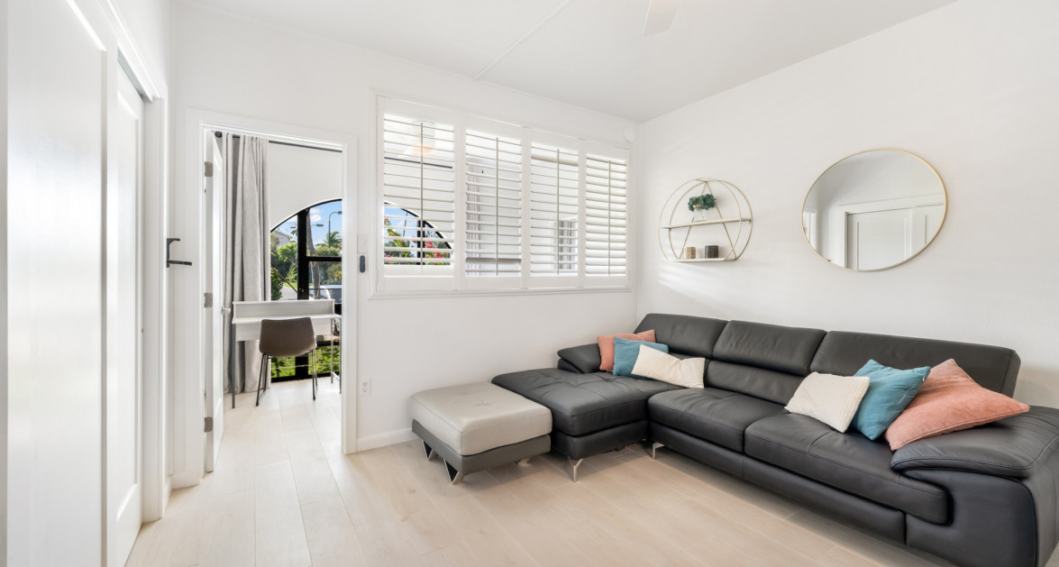 Lime Tree Bay Upgraded Studio - Image 1
