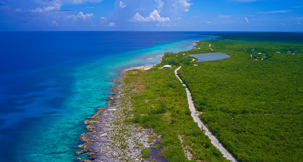 Little Cayman Large Waterfront Lot - Image 1