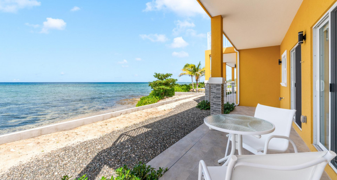 Long Pointe View Villas #5 | North Side - Exclusive Beachfront Escape & Investment - Image 11