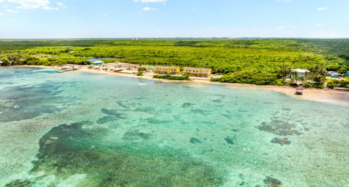 Long Pointe View Villas #6 | North Side - Corner Unit, Exclusive Beachfront Escape & Investment - Image 13
