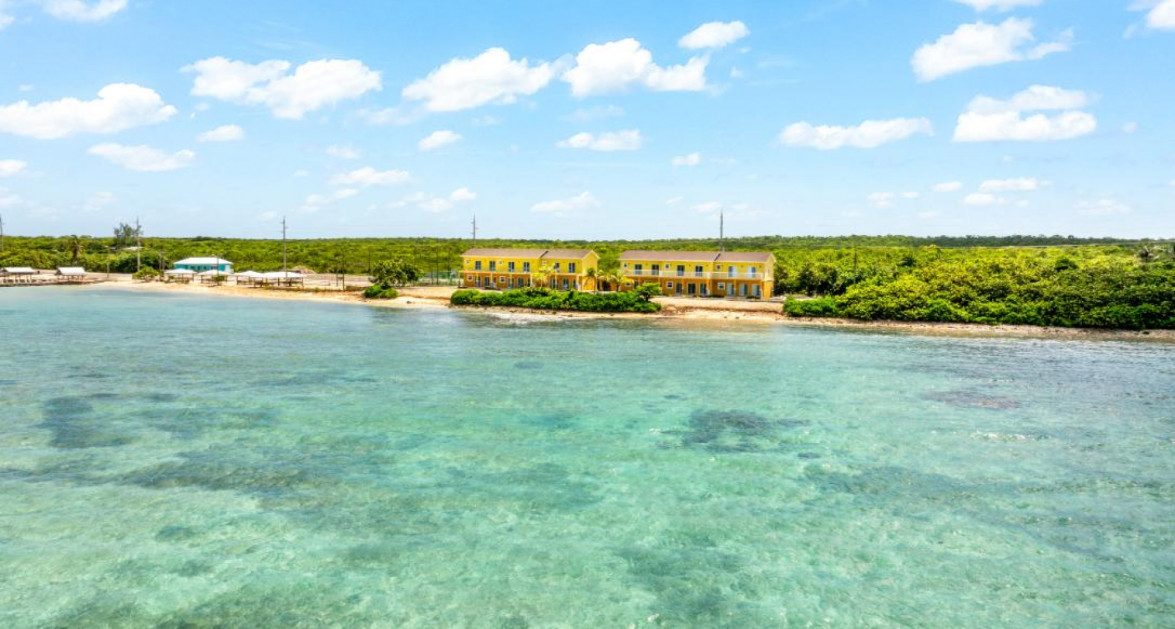 Long Pointe View Villas #6 | North Side - Corner Unit, Exclusive Beachfront Escape & Investment - Image 14