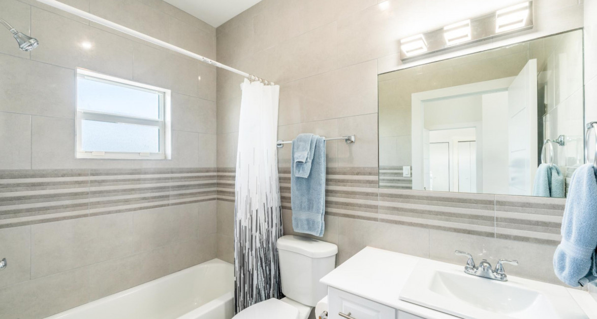 Long Pointe View Villas - Image 12