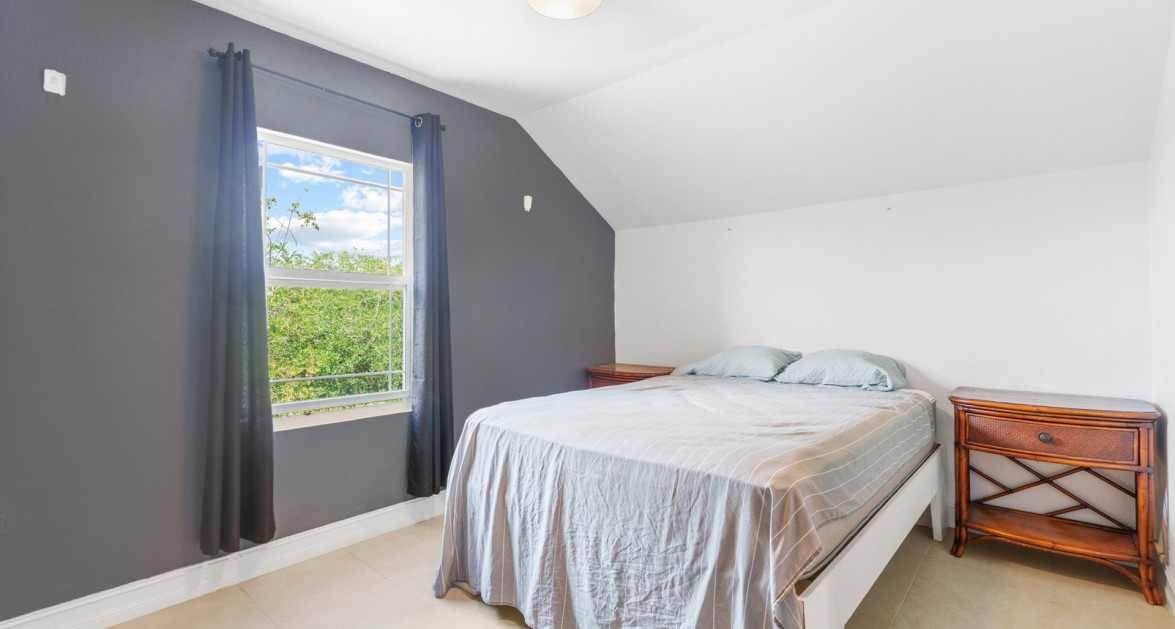 Lookout Gardens Family Estate - Image 28