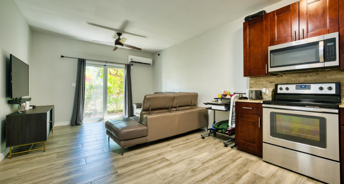 Modern & Stylish 1 BR - 1.5 BA Townhome