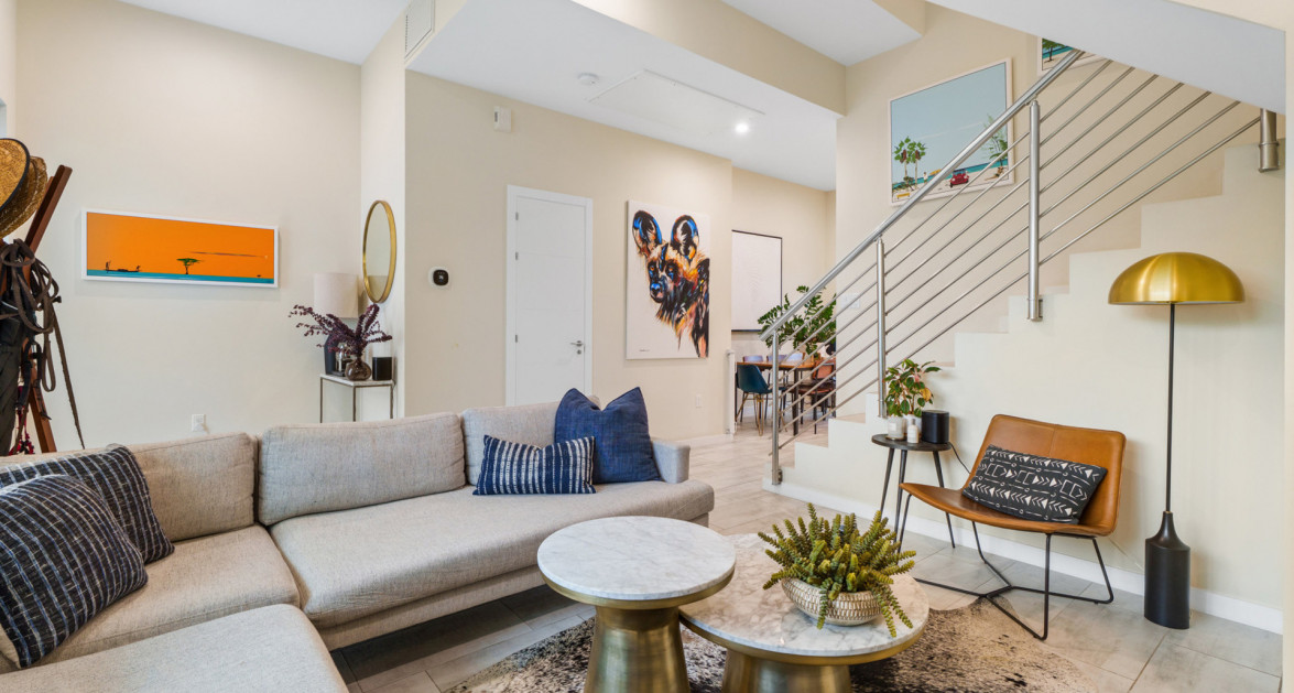 MODERN VELA TOWN HOME #147 (3 BED, 3.5 BATH PH 3) - Image 2