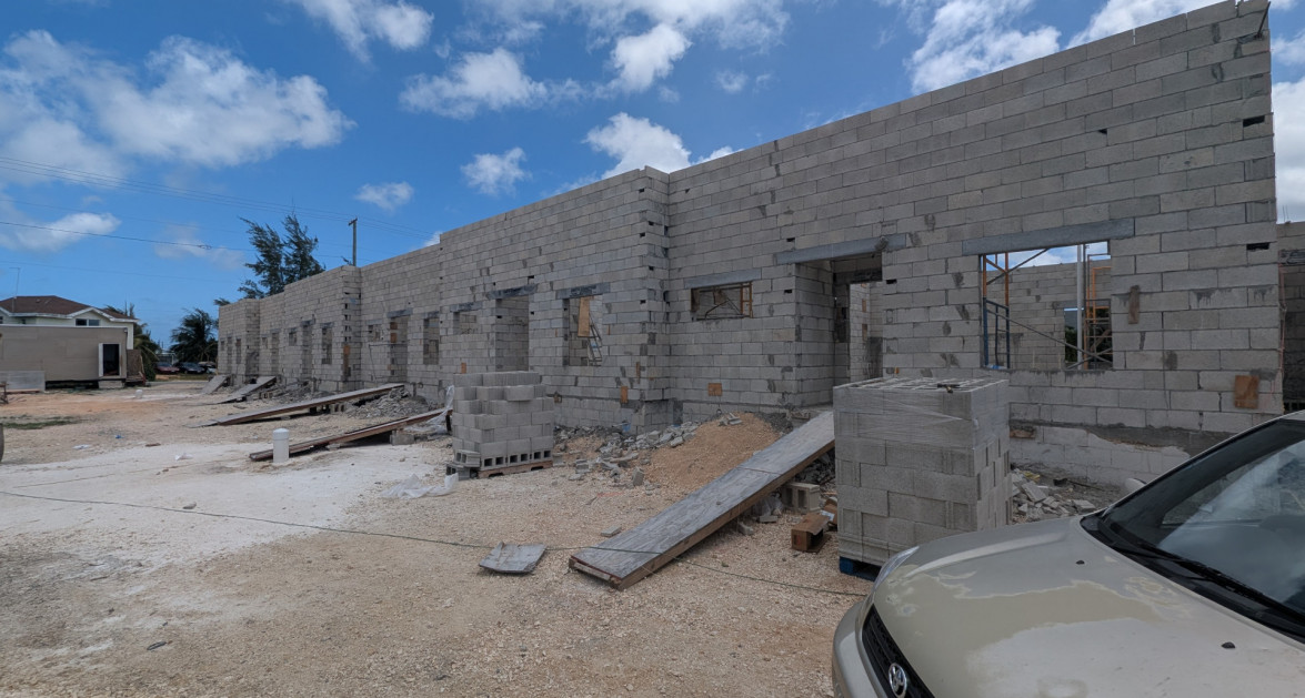 MOONLIGHT MEWS - Image 12