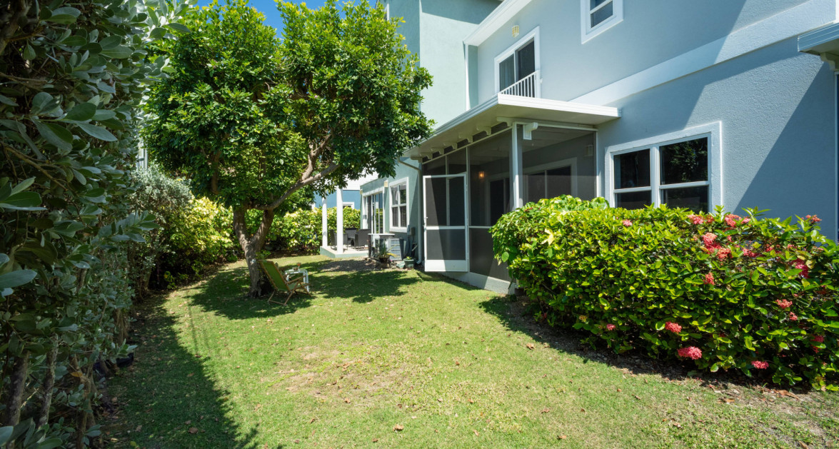 Near Everything 2 Bed 2.5 bath at Triumph Village Condo in GT - Image 4