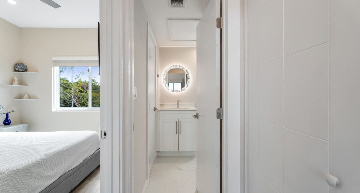 Never Rented Top Floor 1-Bed DownTown Reach - Image 30