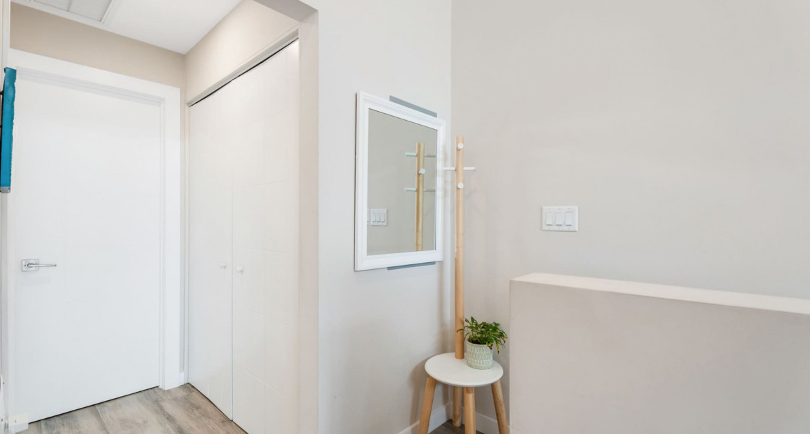Never Rented Top Floor 1-Bed DownTown Reach - Image 12