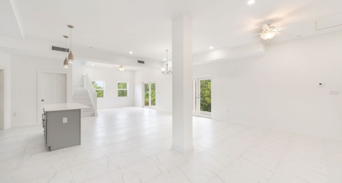 New NS Estates Canal Front 4 Bed on Green Street - Image 29