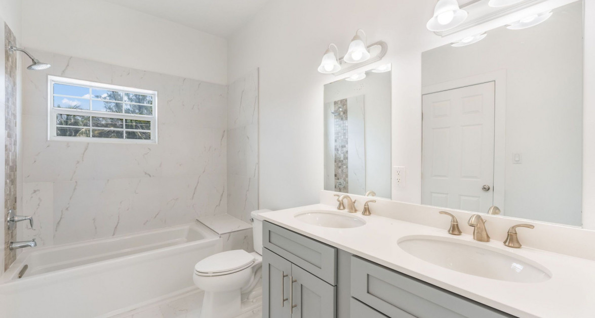 New NS Estates Canal Front 4 Bed on Green Street - Image 9