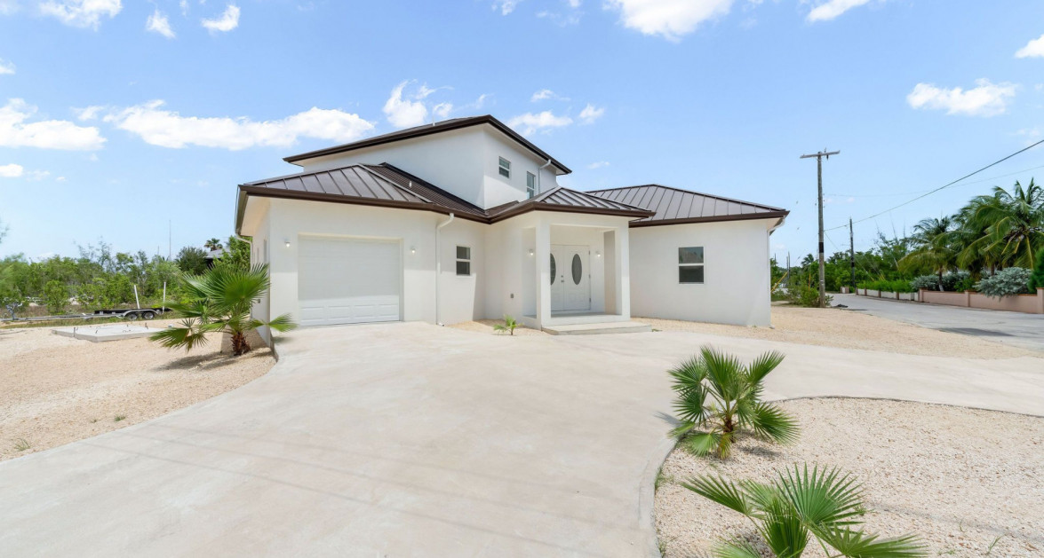 New NS Estates Canal Front 4 Bed on Green Street - Image 21