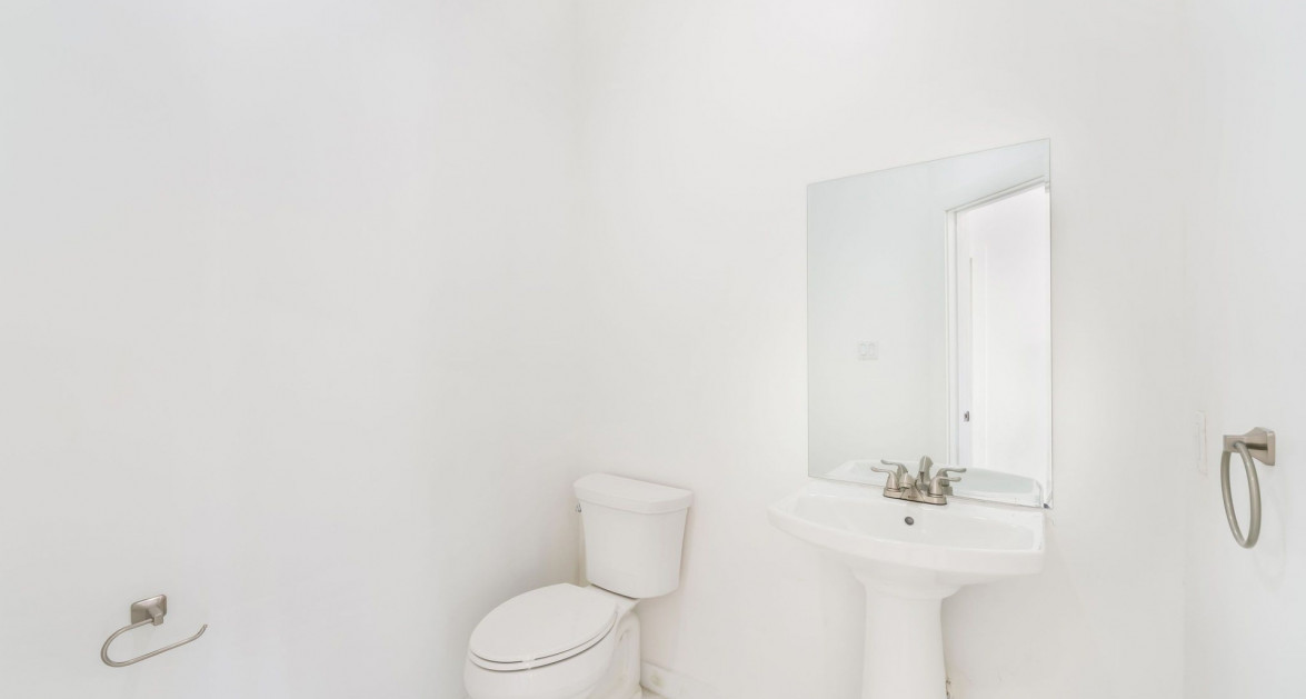 New NS Estates Canal Front 4 Bed on Green Street - Image 24