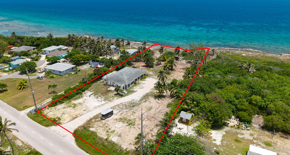 Northside Seafront 2 Acres with triplex - Image 4