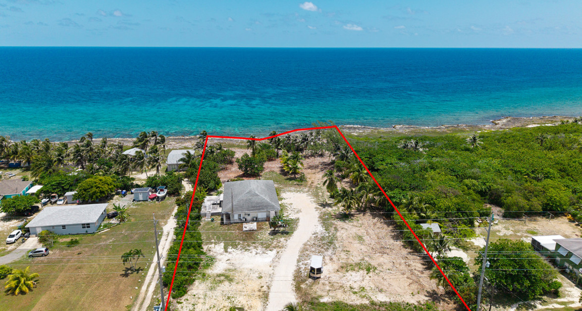 Northside Seafront 2 Acres with triplex - Image 3