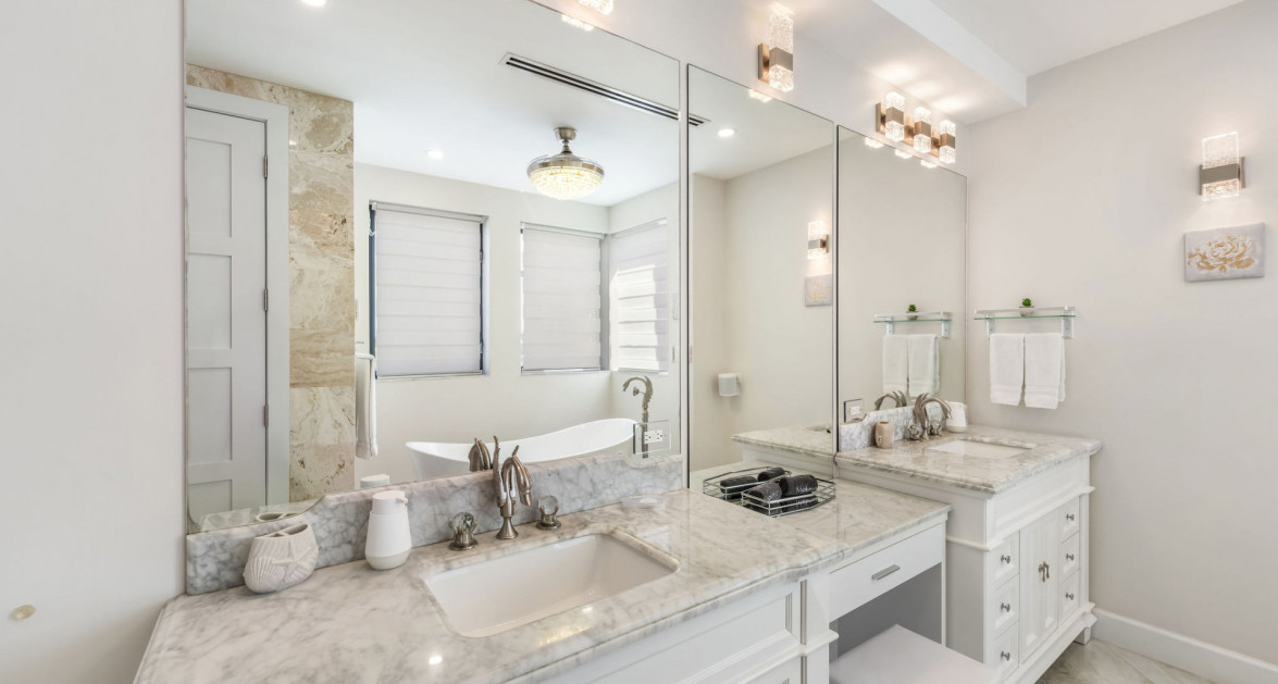 Oasis 7 - Beachfront Estate - Image 25