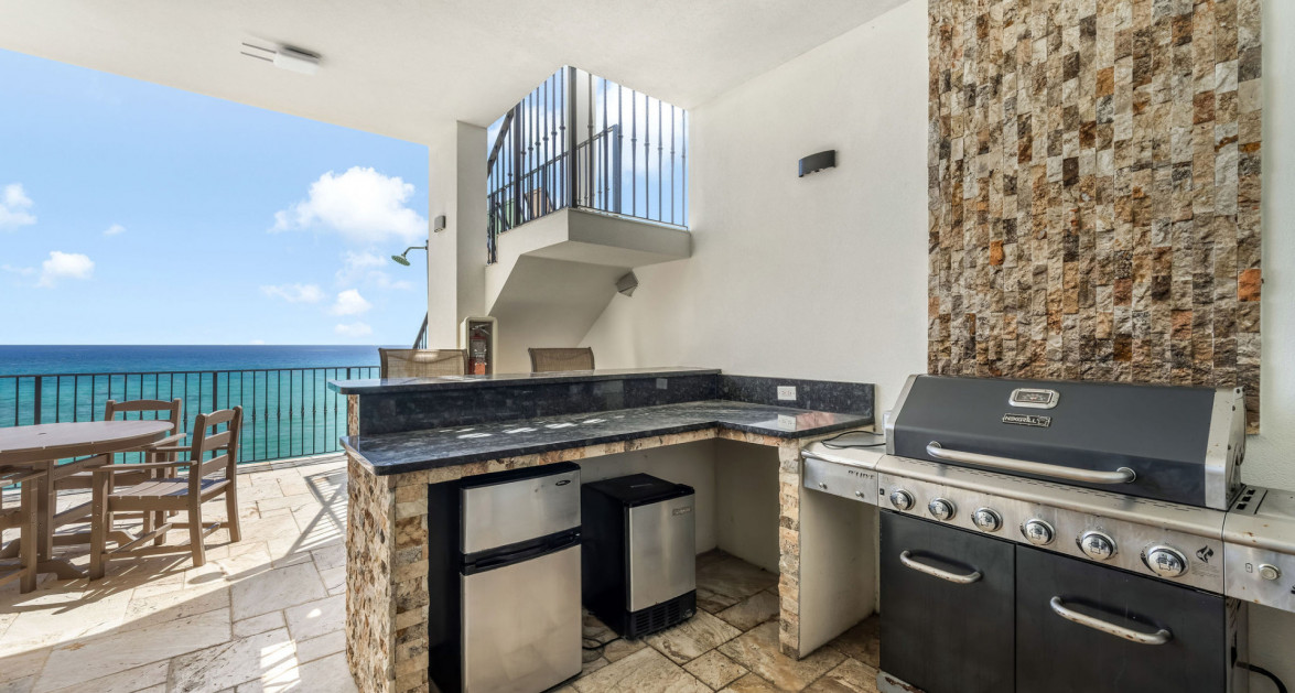 Oasis 7 - Beachfront Estate - Image 42