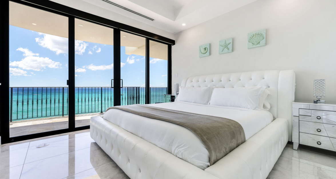 Oasis 7 - Beachfront Estate - Image 33