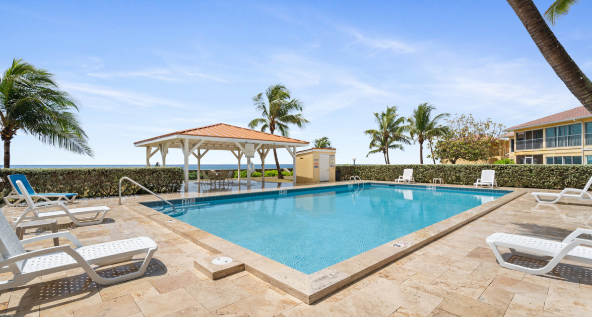 Ocean Club #212 (Renovated 2 Bed Town Home w/ Excellent Ocean Views) - Image 19