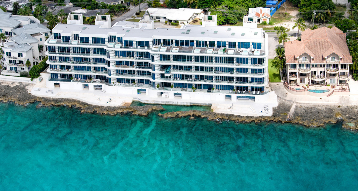 Ocean Front, Corner Unit at FIN Grand Cayman - Image 8