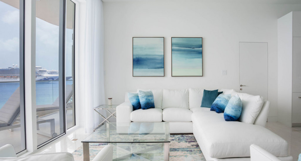 Ocean Front, Corner Unit at FIN Grand Cayman - Image 5