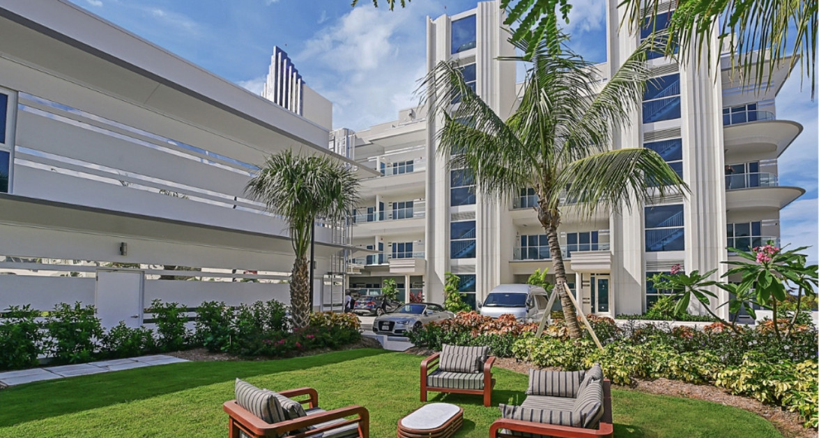 Ocean Front, Corner Unit at FIN Grand Cayman - Image 14