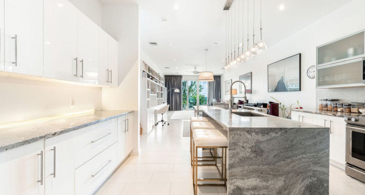 OCEAN FRONT MODERN LUXURY SHORE CLUB #3 - Image 4