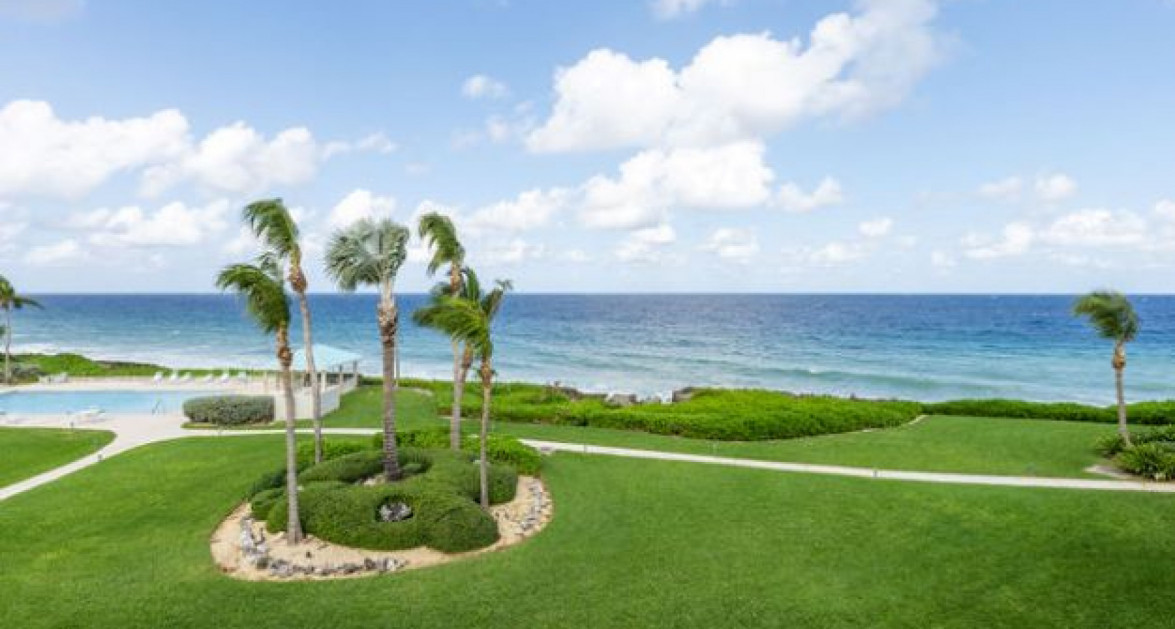 Ocean Front Top Floor Large Three Bed Ocean Pointe Villas - Image 5