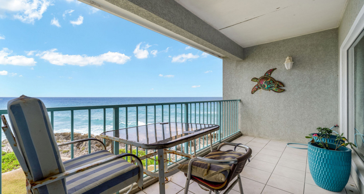 Ocean Front Top Floor Large Three Bed Ocean Pointe Villas - Image 26