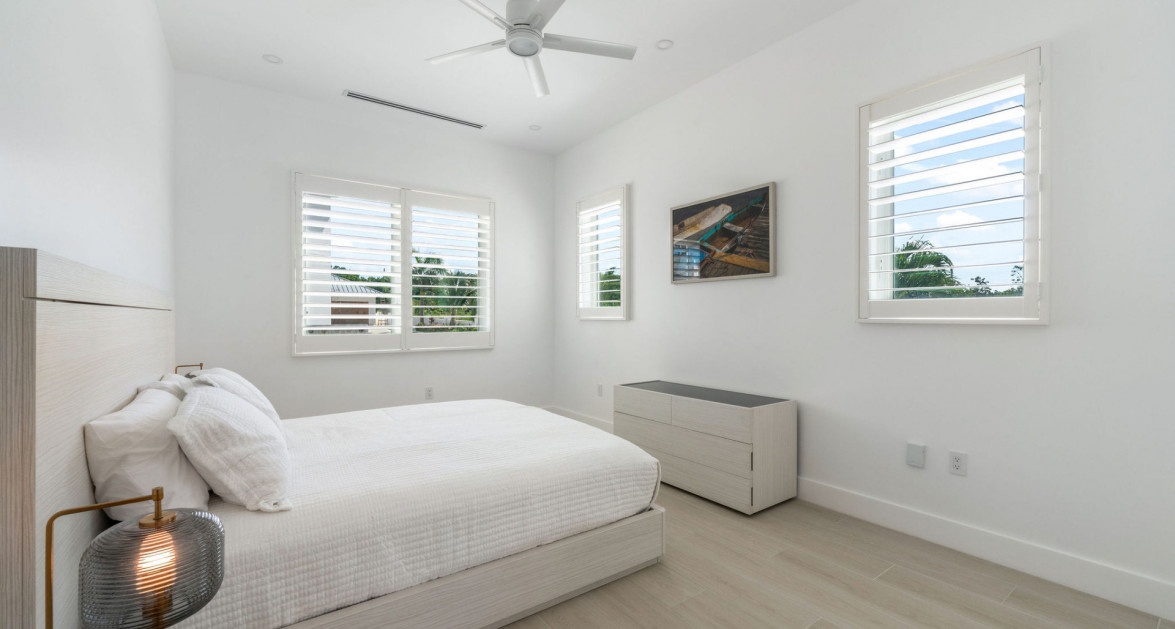 Oceans 9 Beachfront Detached Home - Image 23