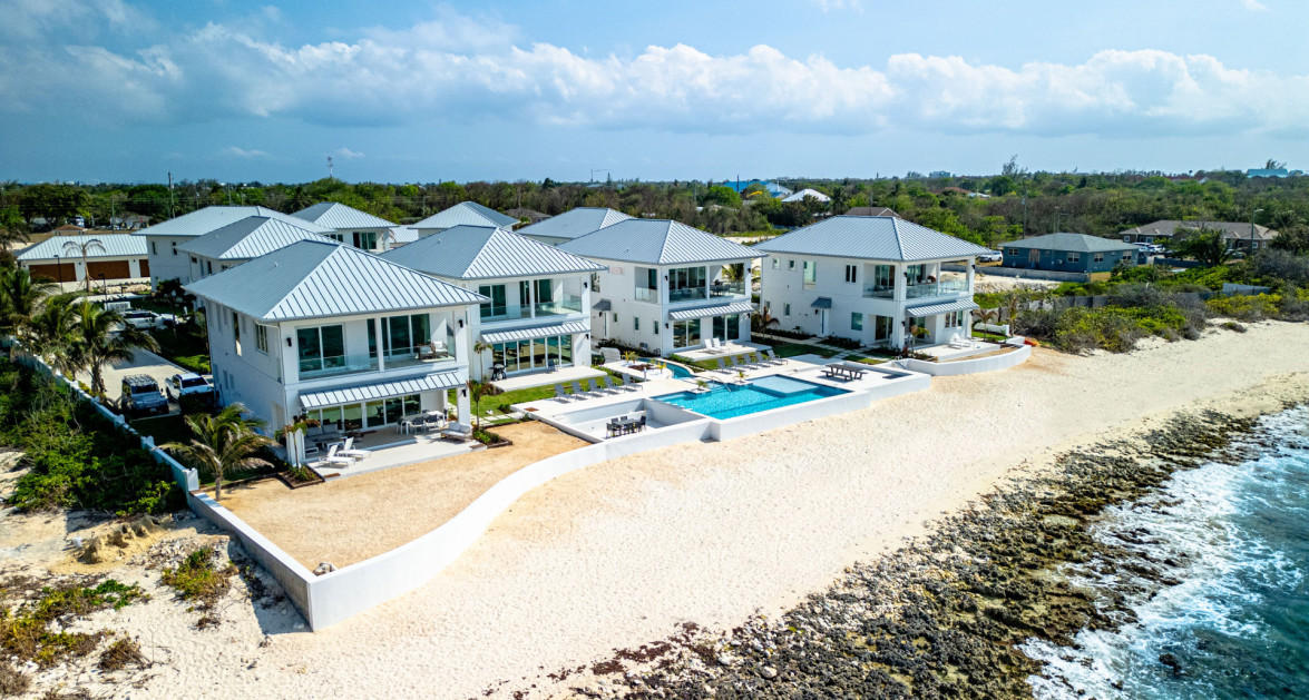 Oceans 9 Beachfront Detached Home - Image 9