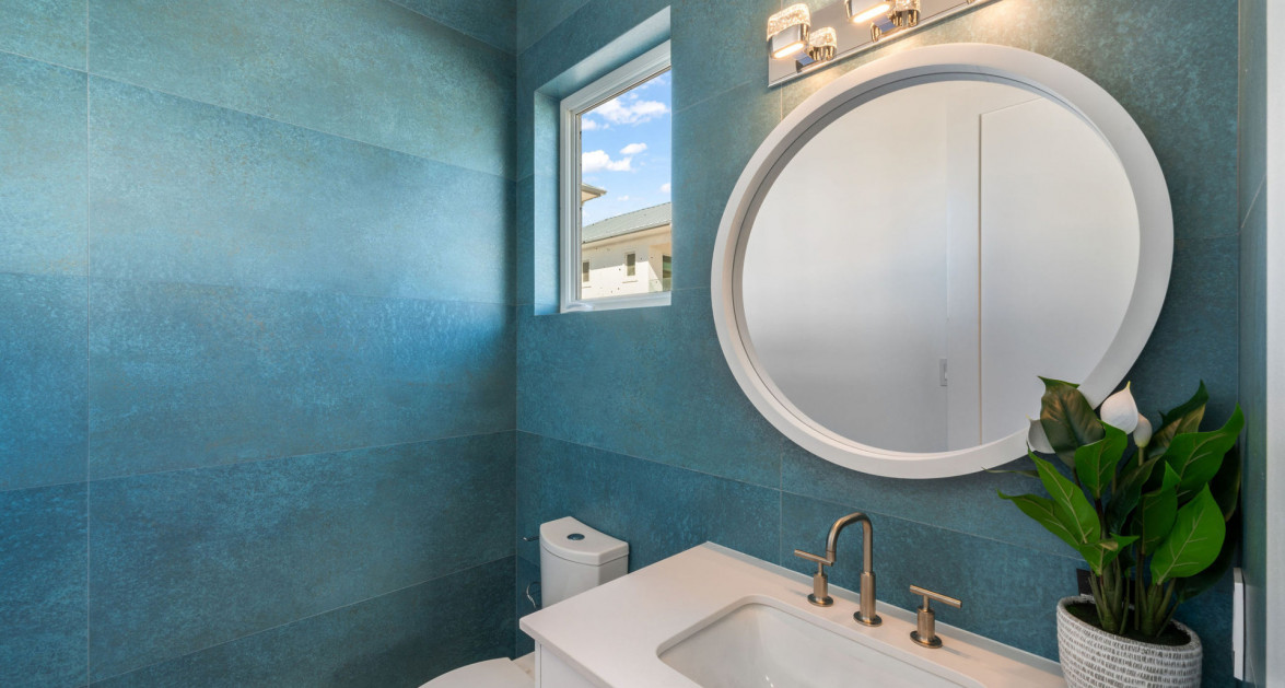 Oceans 9 Beachfront Detached Home - Image 14