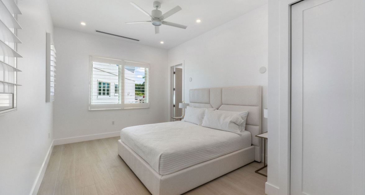 Oceans 9 Beachfront Detached Home - Image 26