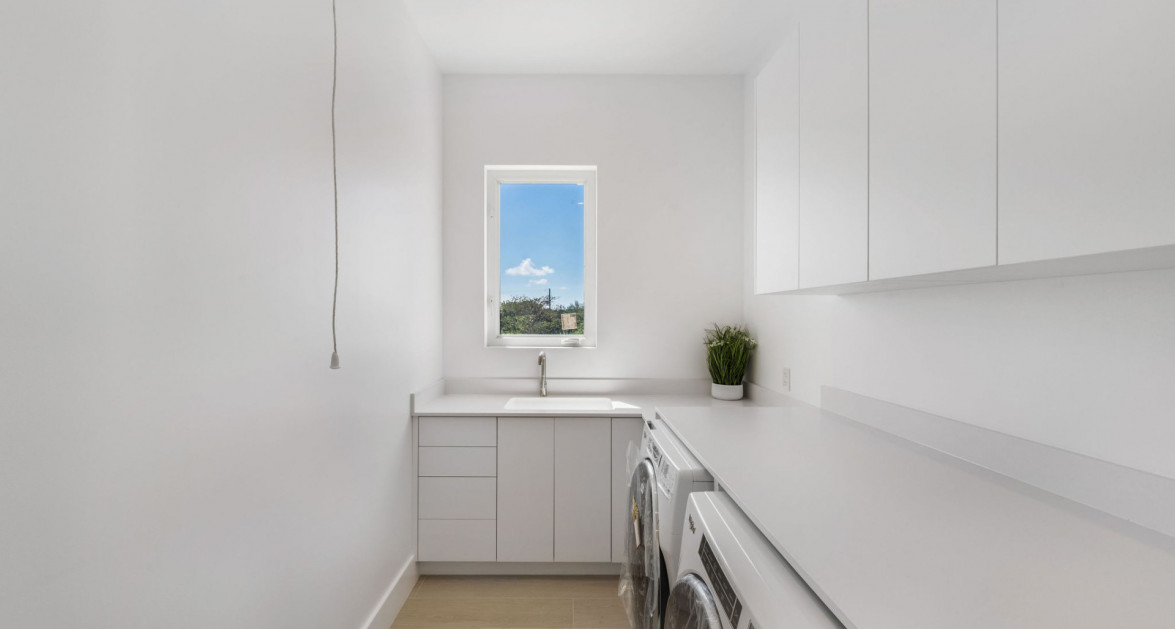 Oceans 9 Beachfront Detached Home - Image 22