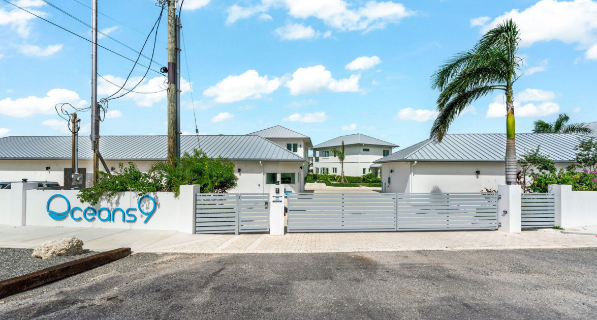 Oceans 9 Detached Home in Exclusive Beachfront Resort - Image 33