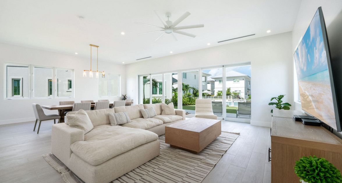 Oceans 9 Detached Home in Exclusive Beachfront Resort - Image 12