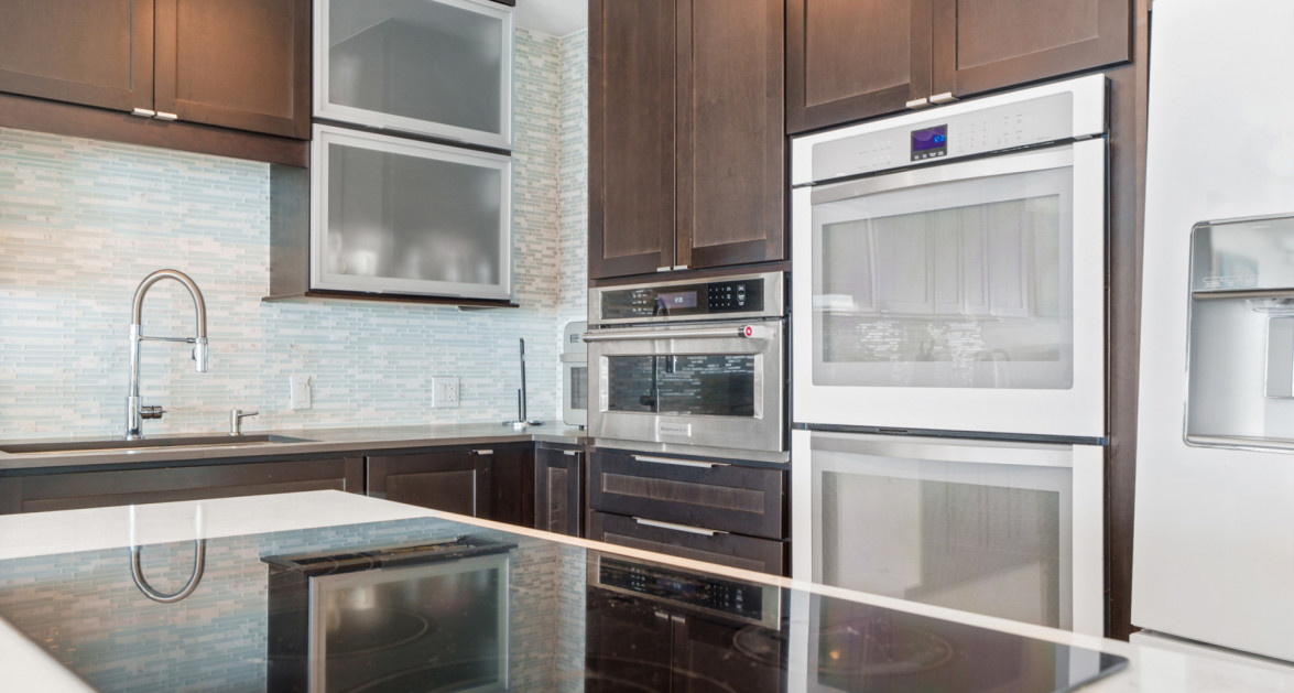 Old Prospect Groves #13 (Stunning 3 Bed, 3 Bath w/ Den Beachfront Residence) - Image 6