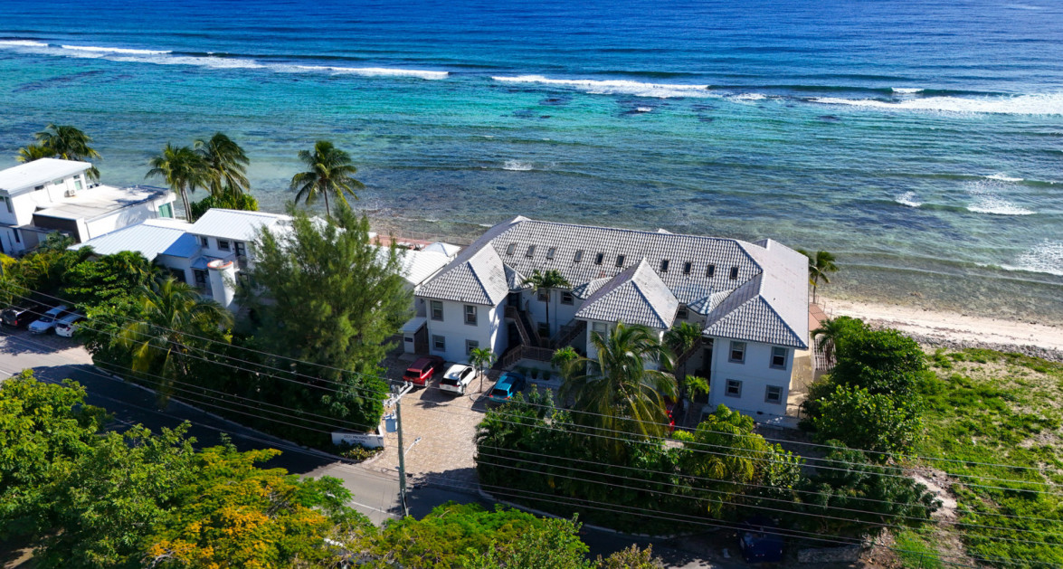 Old Prospect Groves #13 (Stunning 3 Bed, 3 Bath w/ Den Beachfront Residence) - Image 6