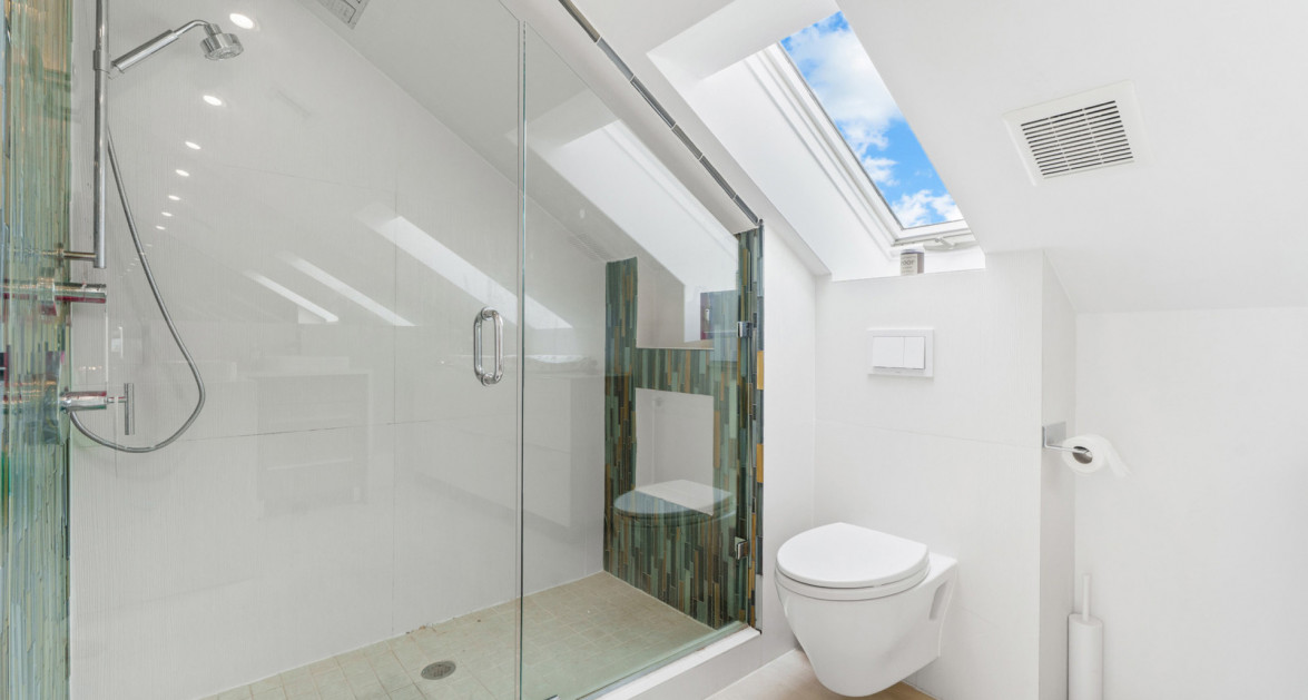 Old Prospect Groves #13 (Stunning 3 Bed, 3 Bath w/ Den Beachfront Residence) - Image 22