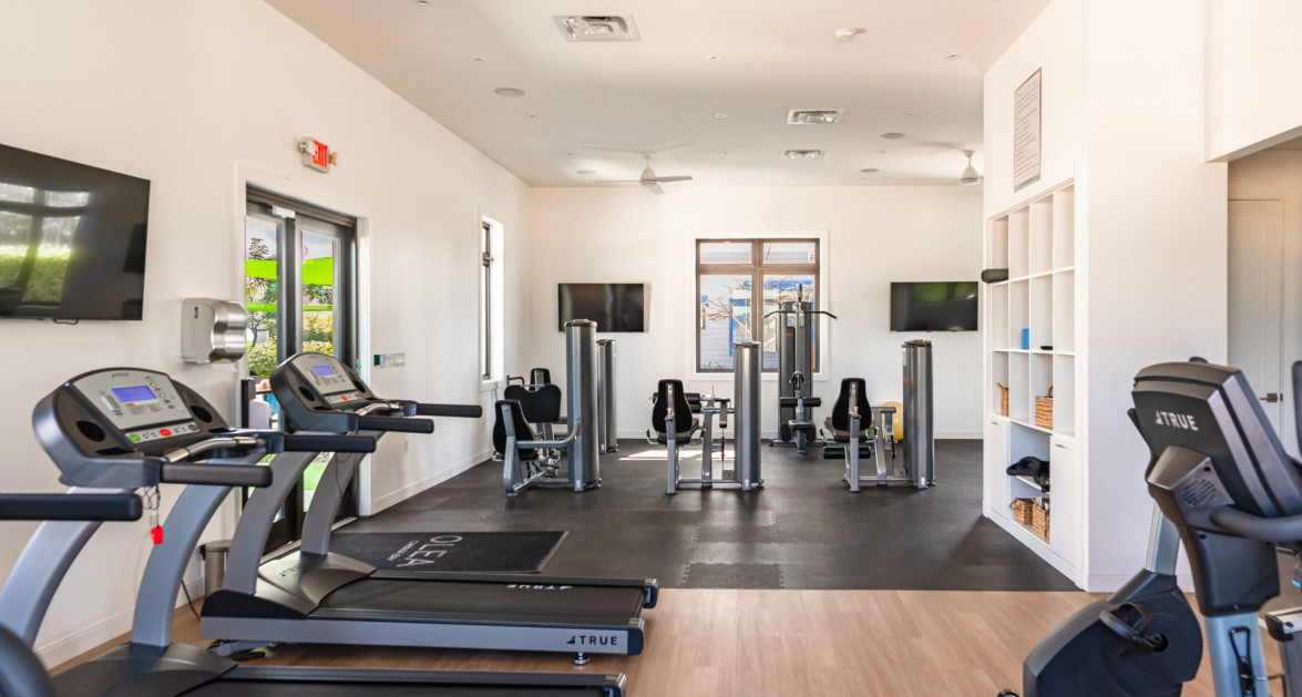 Olea - Pool View, Ground Floor - Image 13