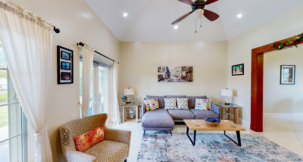 OMEGA BAY ESTATES CANAL HOME | #189 WHIRLWIND DRIVE - Image 4