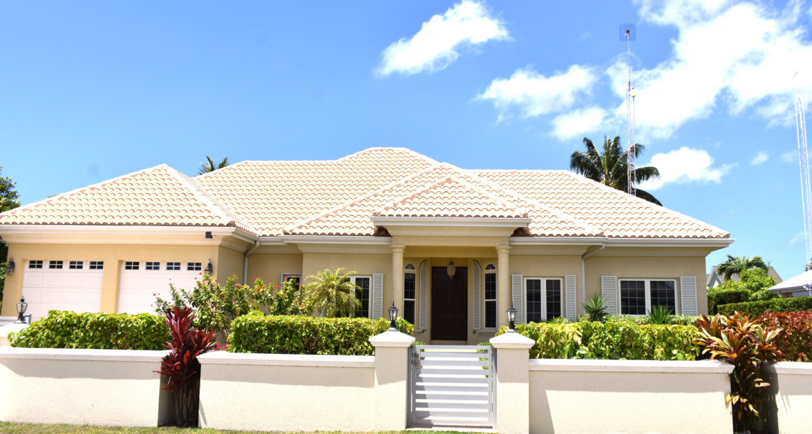 OMEGA BAY ESTATES CANAL HOME | #189 WHIRLWIND DRIVE