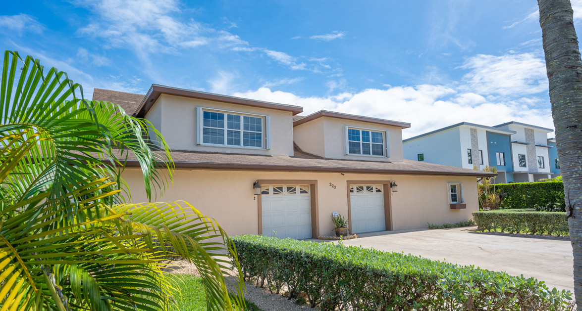 Omega Dr. Canal Front Duplex - Image 1