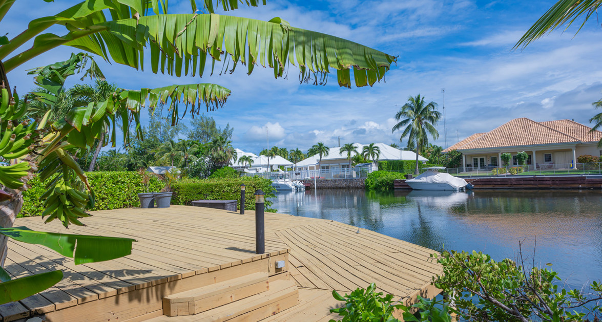 Omega Dr. Canal Front Duplex - Image 30