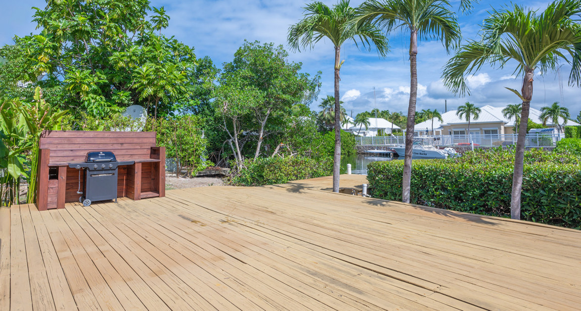 Omega Dr. Canal Front Duplex - Image 29